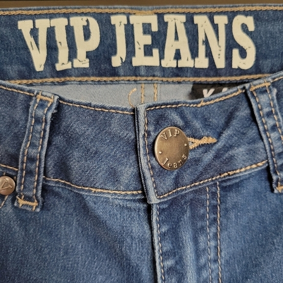 VIP Floral Embroidered Juniors Jeans Size 5/6 - Picture 5 of 6